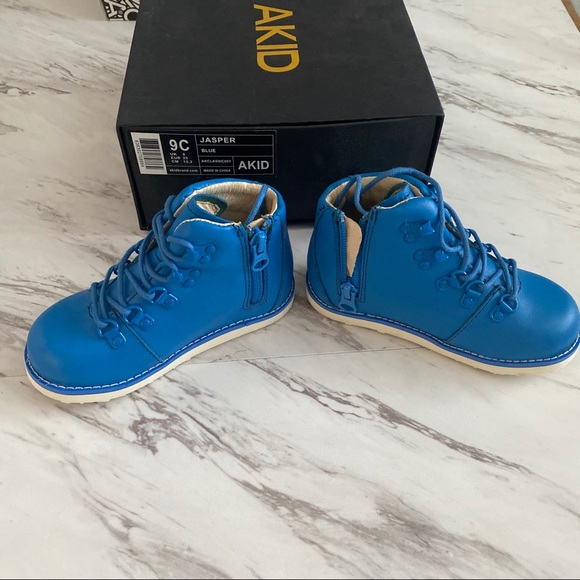 AKID Shoes - Picture 3 of 6